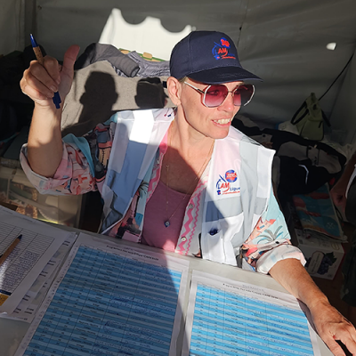 Nadège Heinrich au pôle logitique des pilotes.